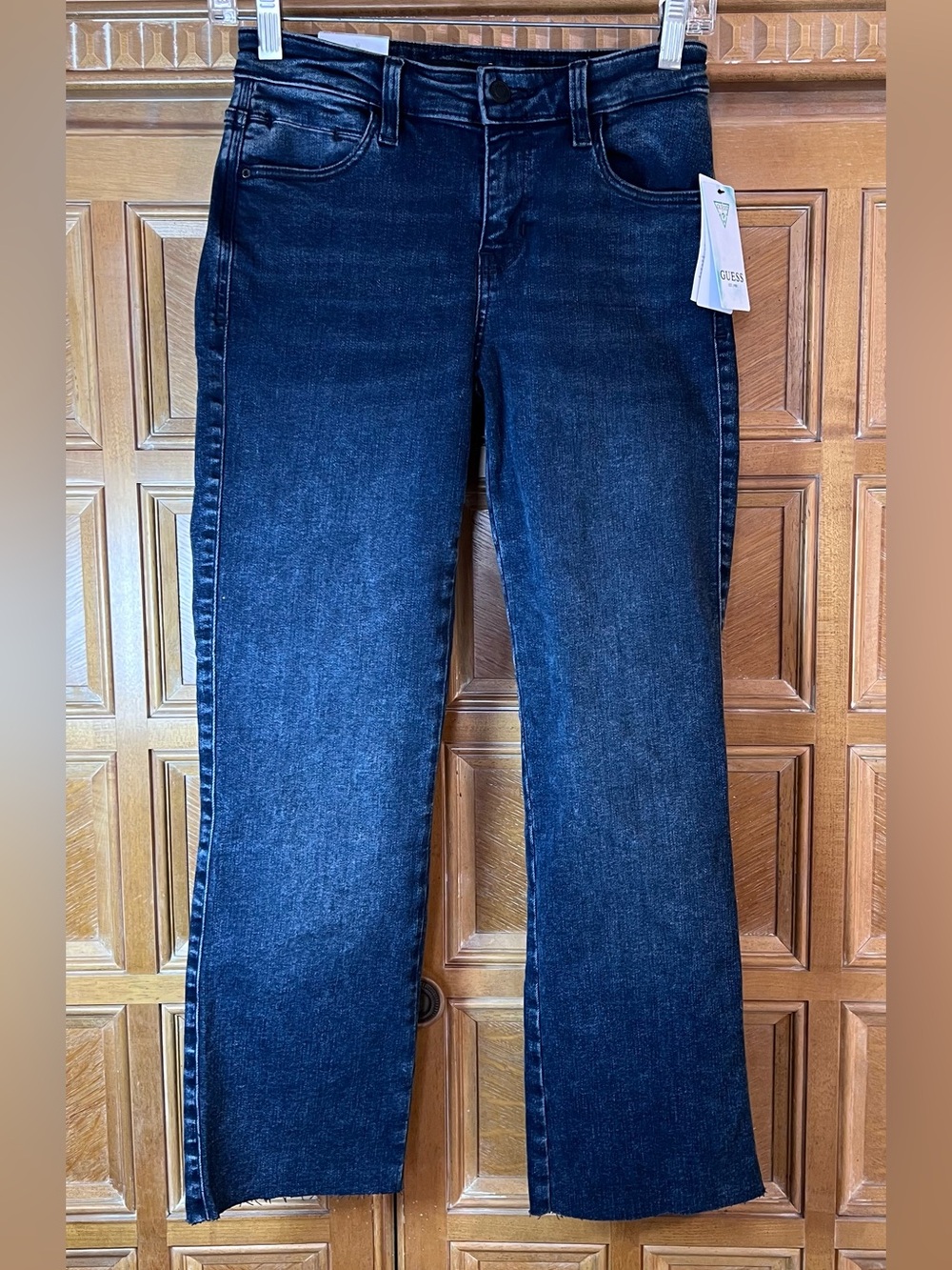 Guess Eco Lush Sexy Straight Jeans Women’s 25x25 Dark Wash Raw Hem NWT